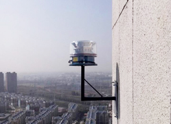 Red and White Medium Intensity Obstruction lights for Buidling installation