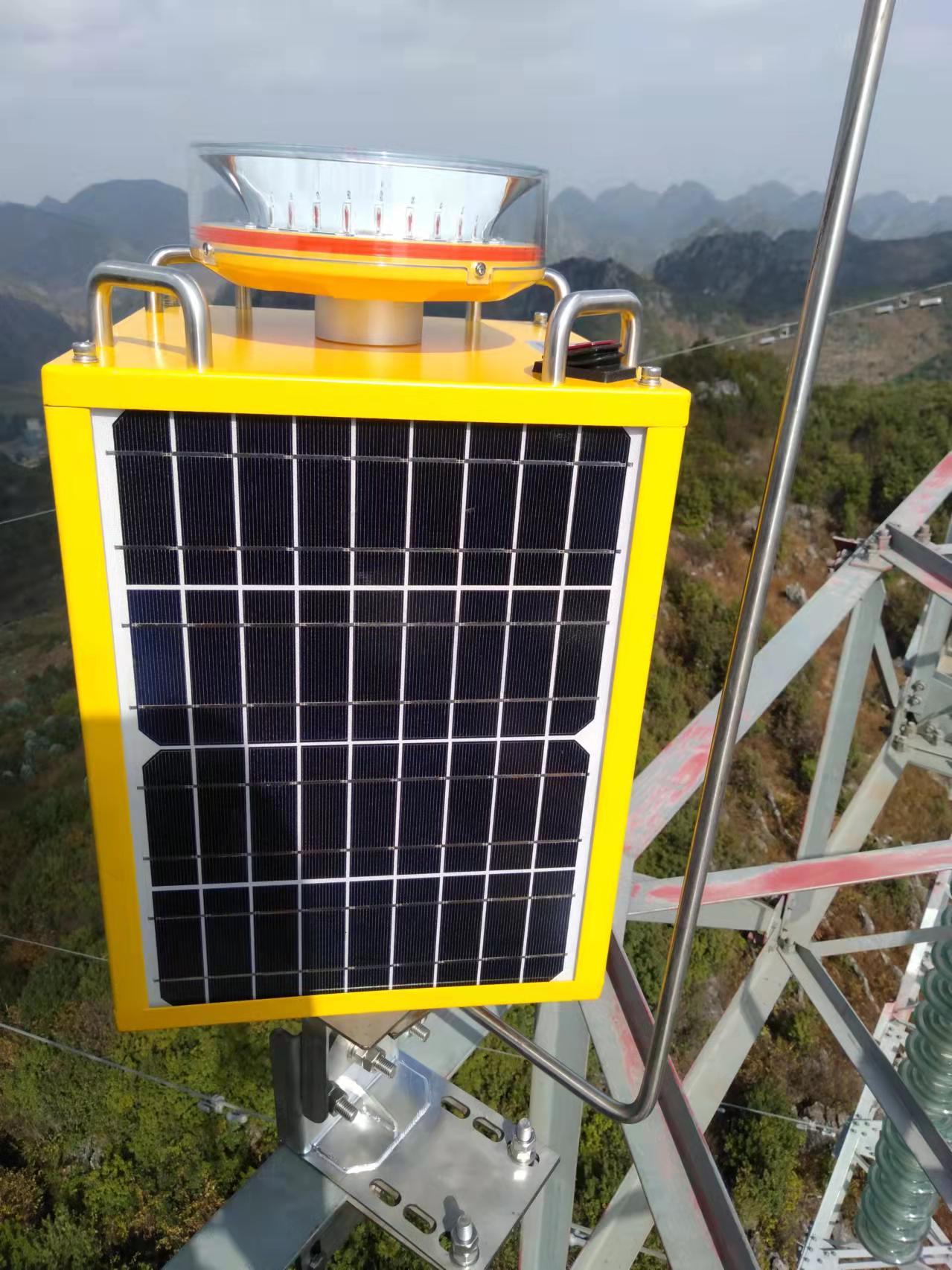 Solar Powered Low Intensity Aircraft Warning Light for Electrical Transmission Tower Line